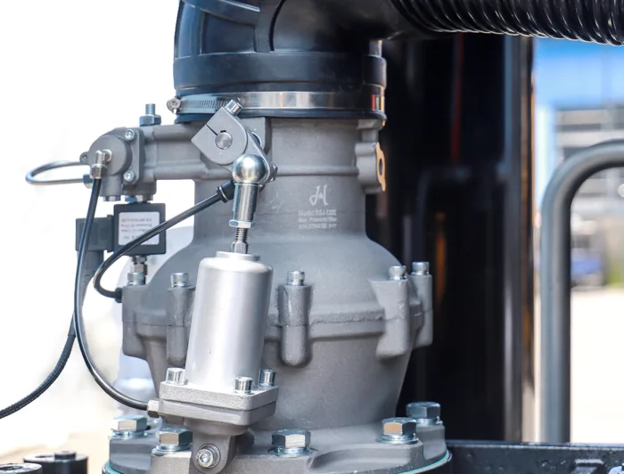 220kW kilowatt 300hphp oil -free lubricating screw air compressor - Image 6